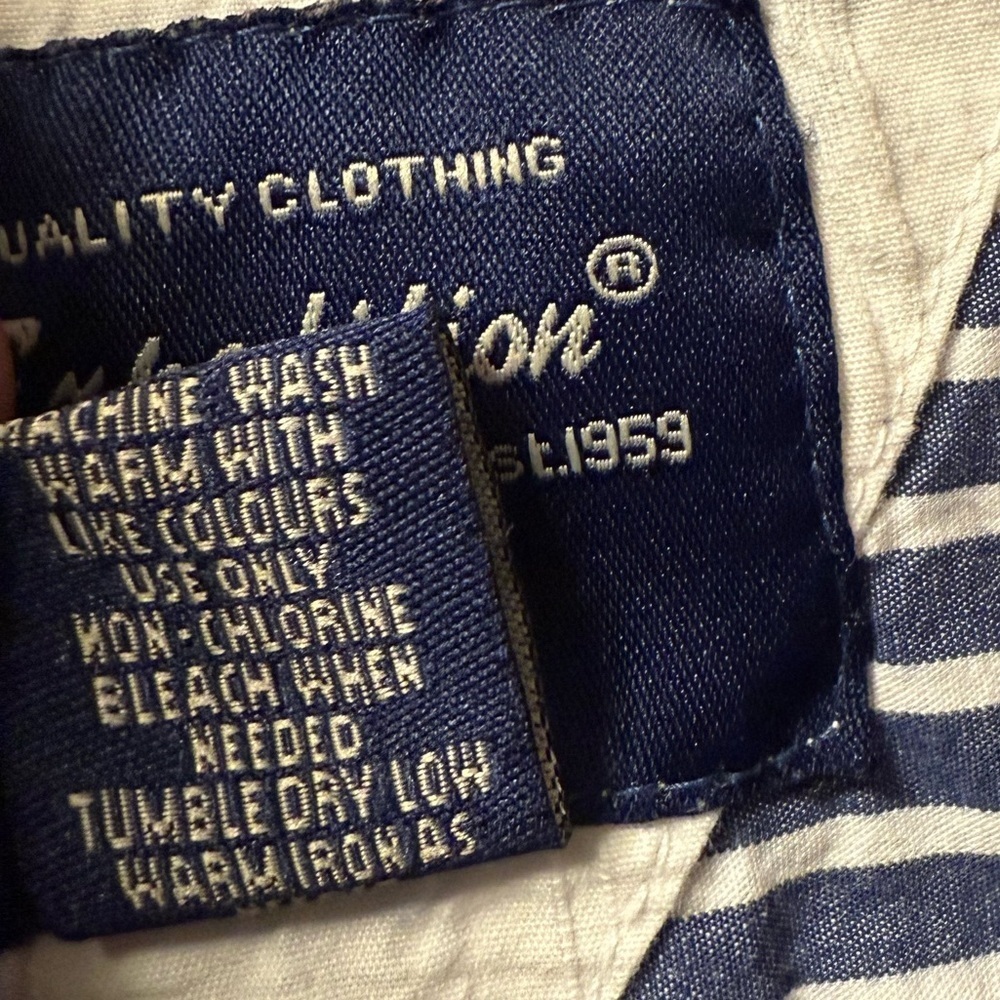 U.S. Expedition Blue White Stripe Button Down 100% Cotton Preppy S *Unisex - Picture 6 of 6